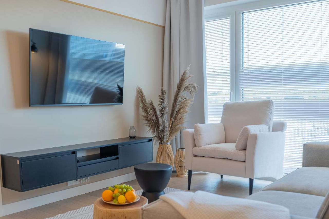 Polanki Aqua Apartamenty Premium - W Cenie Nielimitowany Dostep Do Strefy Aqua Kolobrzeg Exterior photo